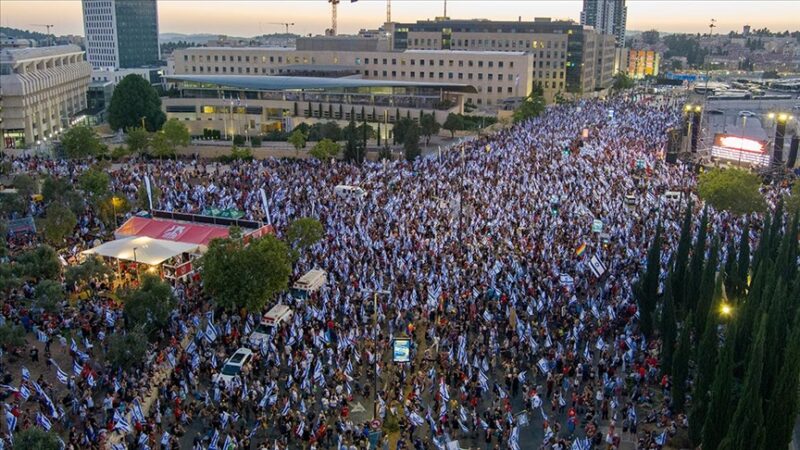 İsrail’de yargı düzenlemesi karşıtları protestolarını sürdürmekte kararlı