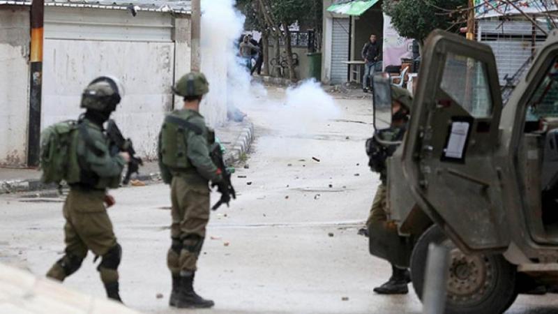 İsrail güçleri Nablus’ta 2 Filistinliyi yaraladı, 2 kişiyi gözaltına aldı