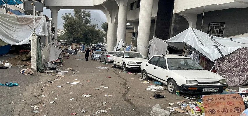 İsrail’in gözlerini bağlayarak sorguladığı Filistinliler ‘bilinmeyen bir yere’ götürüldü