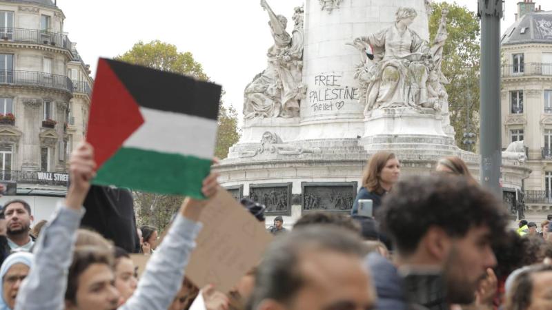 Fransa’da protestolara çifte standart