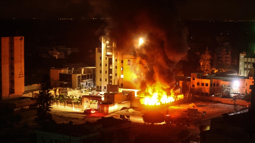 İsrail, Gazze’de yaşlıların barınma ve bakımı için hizmet veren Vefa Hastanesi’ni bombaladı