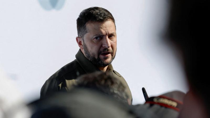 Zelenskiy, ABD’nin kendilerine ihanet etmeyeceğinden emin olduğunu söyledi