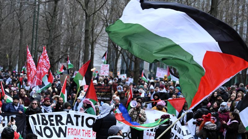 Belçika’da Gazze’ye destek gösterisi: Binlerce kişi ateşkes çağrısı yaptı