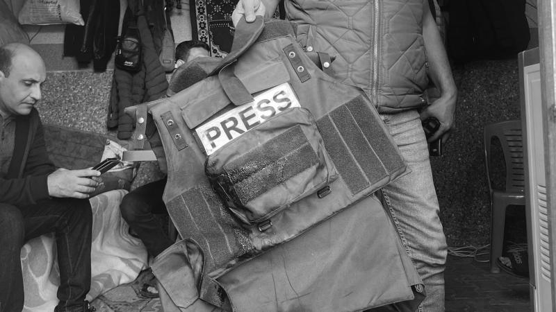 İsrail Gazze’de bir gazeteci daha öldürdü