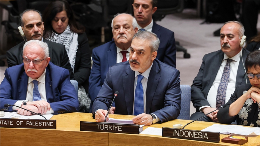 Dışişleri Bakanı Fidan: Gazze’deki savaşı durdurmak için tarihi bir sorumluluğumuz bulunmaktadır