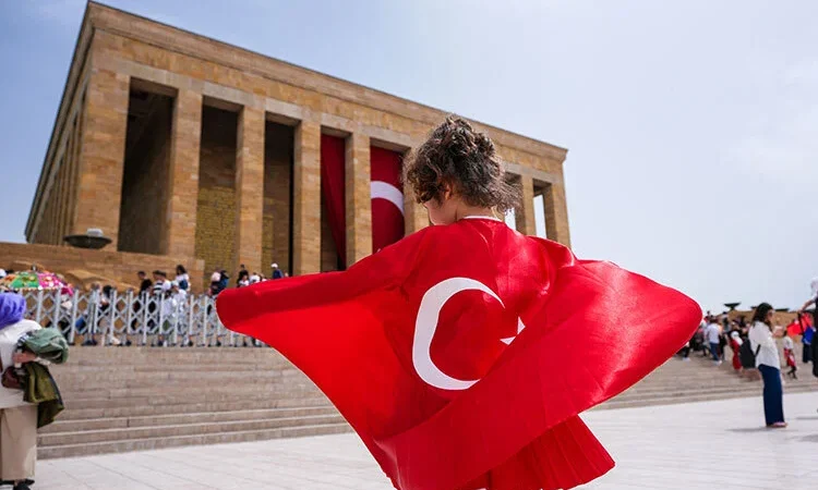 23 Nisan Ulusal Egemenlik ve Çocuk Bayramı kutlanıyor