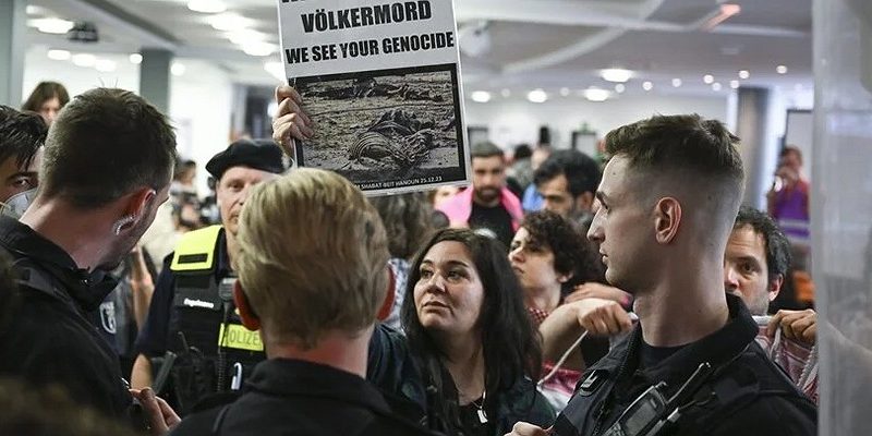 Berlin’de Filistin Kongresi’nin Alman hükümeti tarafından engellenmeye çalışıldığı iddia edildi