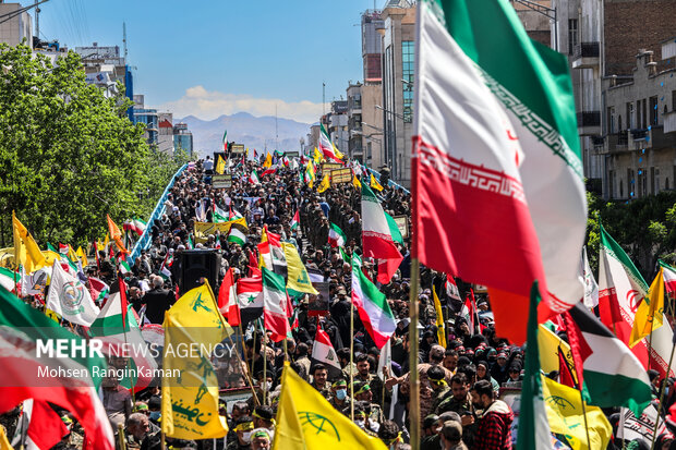 İran’da Kudüs Günü Yürüyüşü düzenlendi