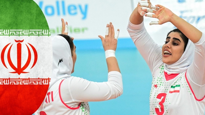 İran milli oturarak voleybolcular final yolunda