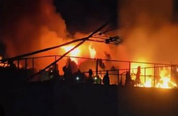 Siyonist Üssü Yakınlarında Büyük Bir Yangın Çıktı /Video