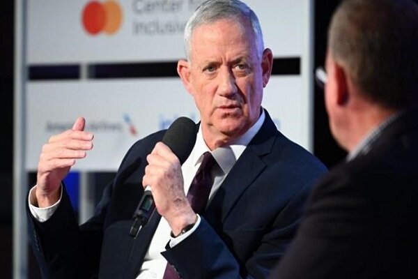 Benny Gantz Savaş Kabinesi’nden istifa etti