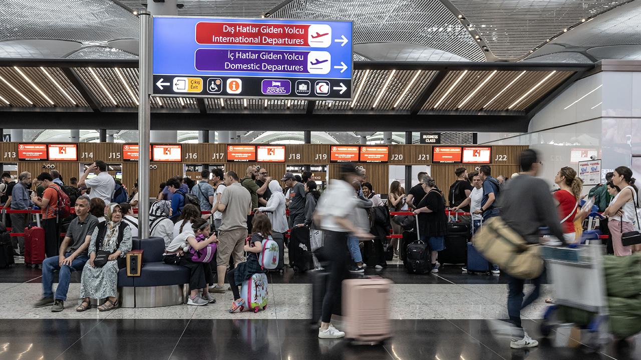 İstanbul Havalimanı’nda bayram tatili yoğunluğu