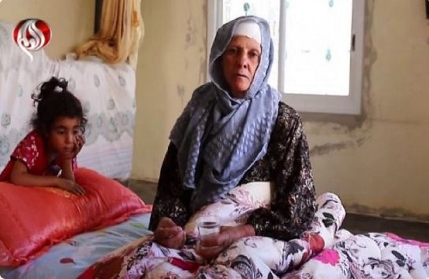 Siyonistler Yaşlı Filistinli Kadına Vahşi Saldırısı!/Video