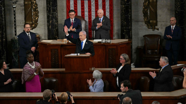 Soykırımcı Netanyahu ABD Kongresi’nde alkışlarla karşılandı