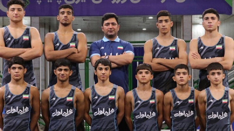 İran genç güreş takımının Asya’daki şampiyonluğu  
