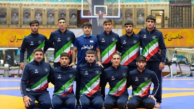 İran genç serbest güreş takımı Asya’da şampiyon oldu