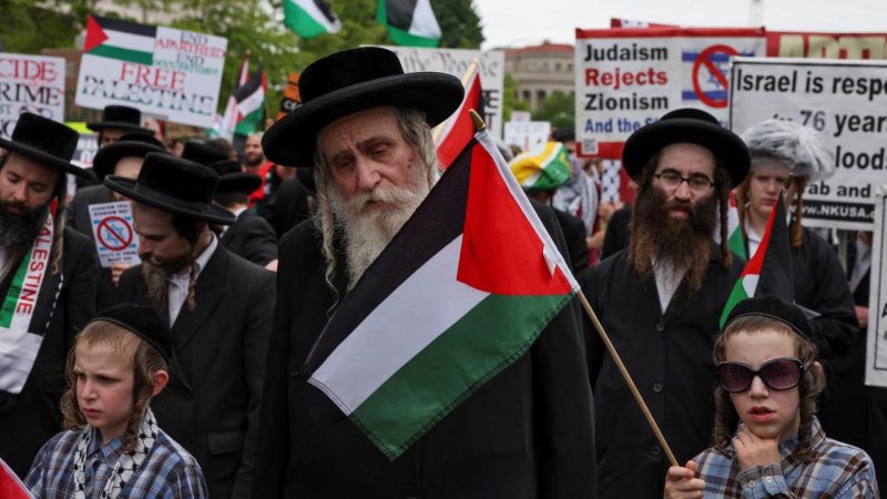 Filistin destekçilerinden, Netanyahu’nun kaldığı otelin çevresinde protesto