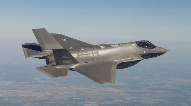 Yunan basını: Türkiye F-35 programına dönecek