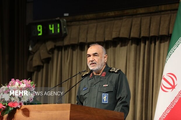 Tümgeneral Selami: Toprağımızı ve milletimizi kararlılıkla savunacağız