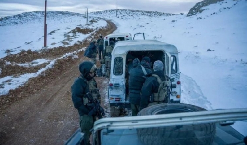 İsrail ordusu, Deraa kırsalındaki el-Cezire üssüne takviye gönderdi