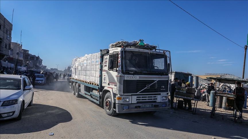 Ateşkesin başlangıcından bu yana Gazze’ye 2 bin 857 yardım tırı girdi