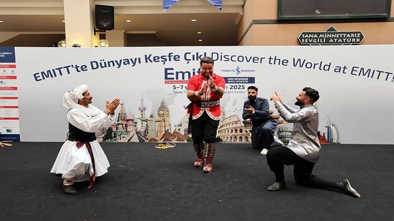 İran kavimlerinin yerel törenlerine Türkiye Turizm Fuarı’nda büyük ilgi