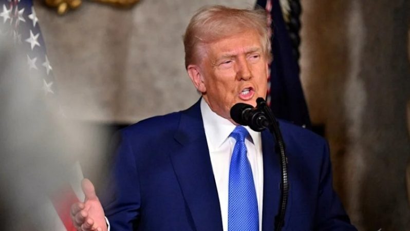 Trump: Zelensky komedyen ve diktatör