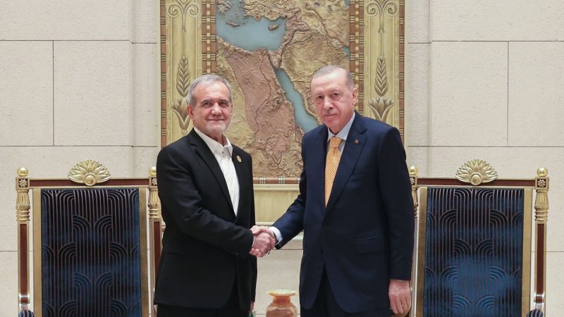 Türkiye Cumhurbaşkanı, Pezeşkiyan’ın Nevruz Bayramı’nı kutladı