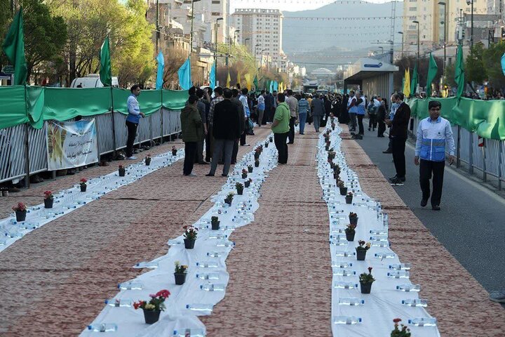 İslam dünyasının en uzun ”iftar sofrası” Meşhed kentinde kurulacak