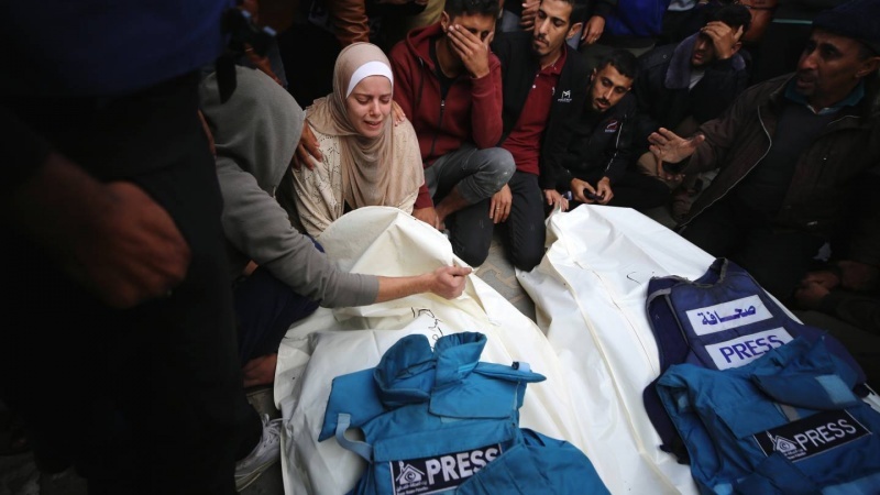 Muhabirler için Dünya Tarihinin En Ölümcül İstatistikleri; İsrail’in Gazze’ye Saldırısında 232 Muhabir Öldürüldü ve Suikasta Uğradı