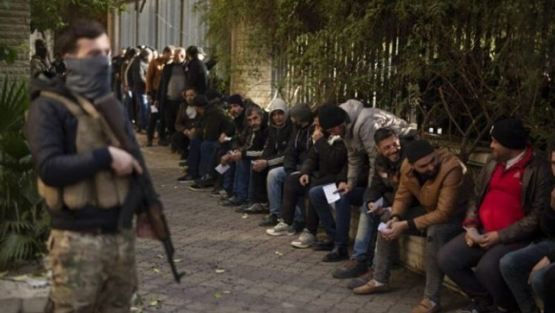 Suriye’de 8 binden fazla tutuklunun akıbeti belirsiz